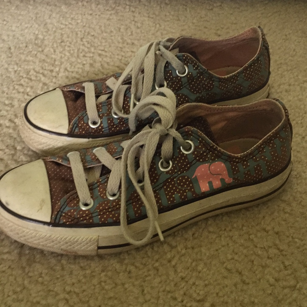 Elephant Converse